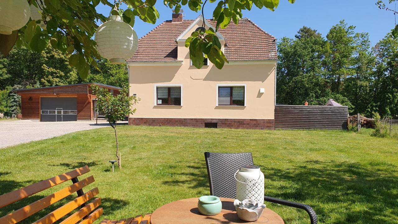 Ferienwohnung Am See Kromlau Luaran gambar
